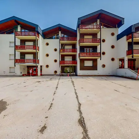 Hameau D01 By Interhome *